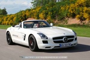 Mercedes AMG Live 2012 : la SLS AMG Roadster sur la piste