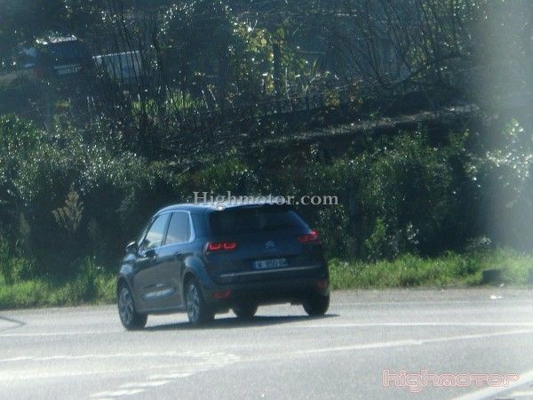 c4-picasso-2013-03 Citroën C4 Picasso