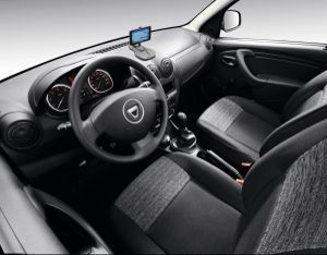 Dacia_Duster_Garmin
