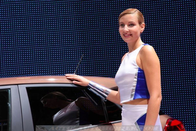 Les hôtesses du Mondial de Paris 2014