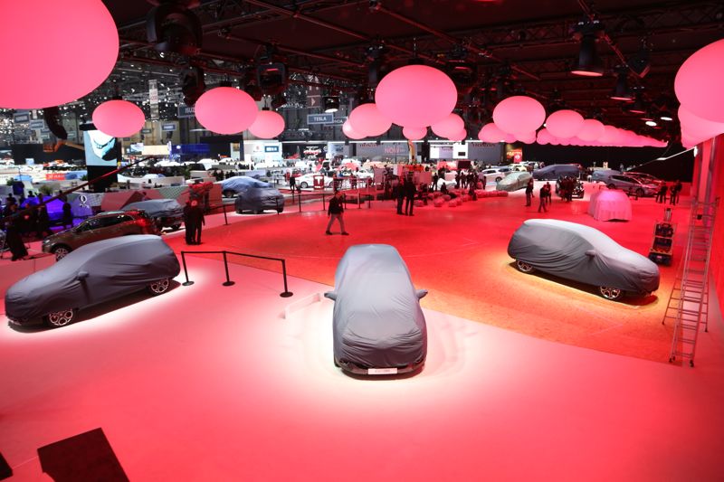 Salon de Genève 2015 le stand Renault à J-1