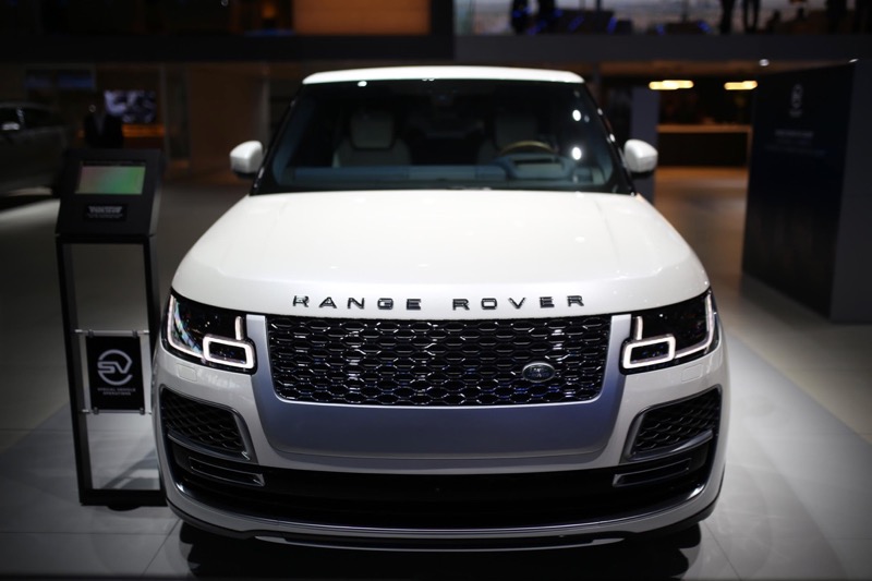 Range Rover SV Coupé
