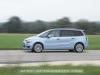 Citroen-Grand-C4-Picasso-01_mini