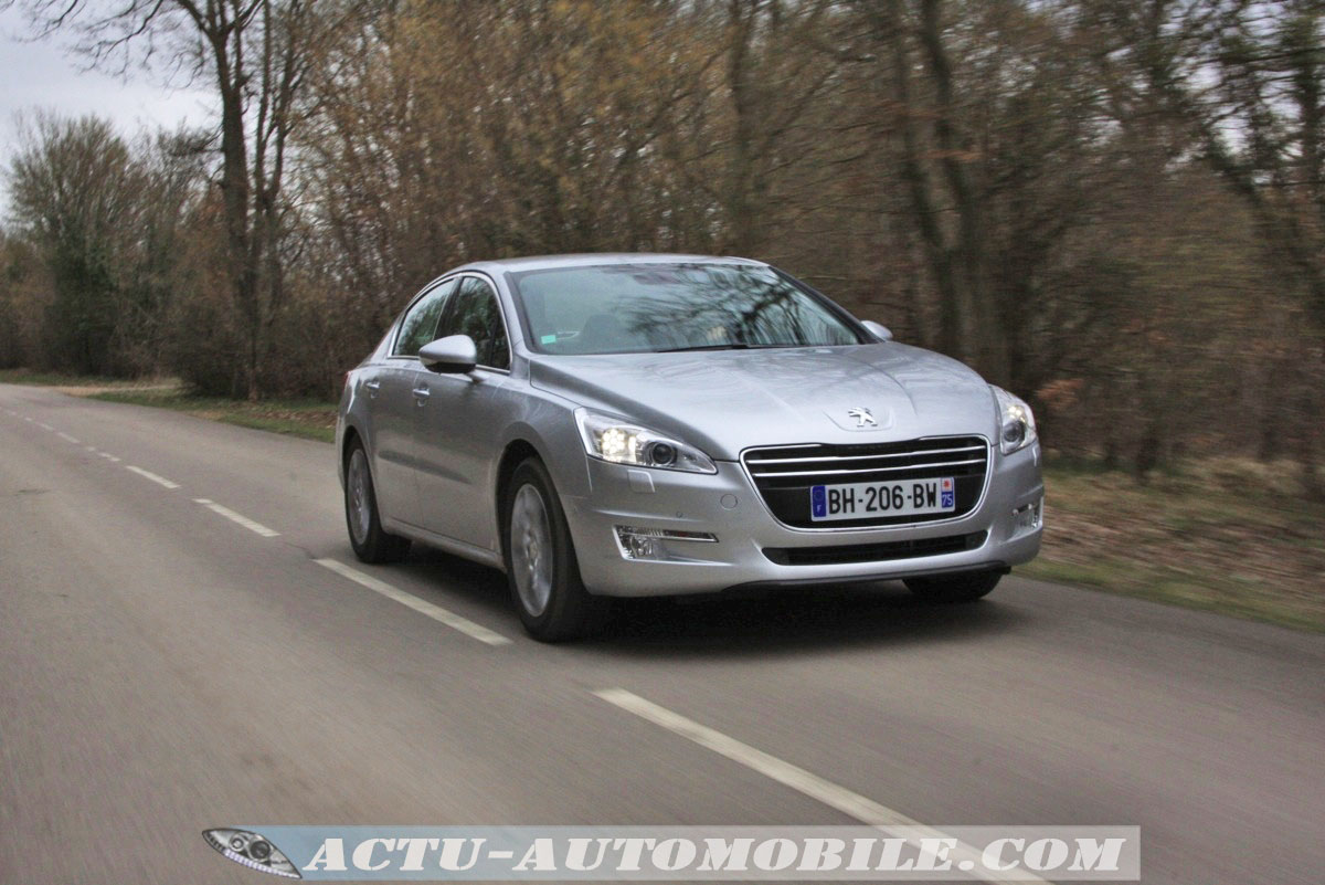 Essai comparatif Peugeot 508, Citroën C5, Renault Laguna