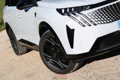 Essai-Peugeot-e-5008-2025_-13