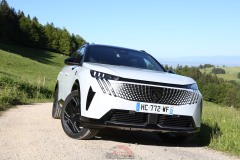 Essai-Peugeot-e-5008-2025_-9