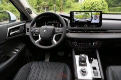 Essai-Mitsubishi-Outlander-2025_-40