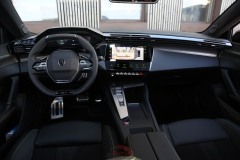 Essai-Peugeot-308-Hybrid-2025_-34