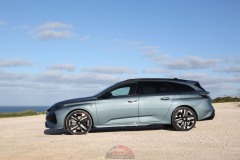 Essai-Peugeot-308-SW-PHEV-2025_-23