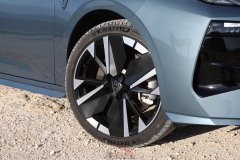 Essai-Peugeot-308-SW-PHEV-2025_-9