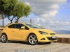 Opel_Astra_GTC_15