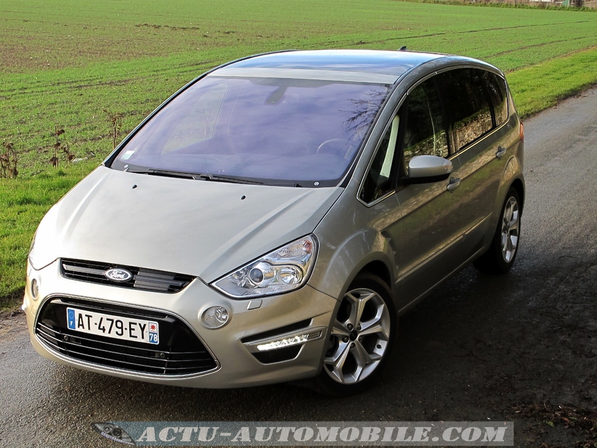 Essai Ford SMAX Titanium TDCI 163 Powershift photos