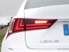 Lexus-is300h-58_mini