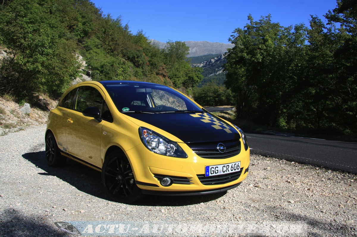 Opel_Corsa_Color_Race_21