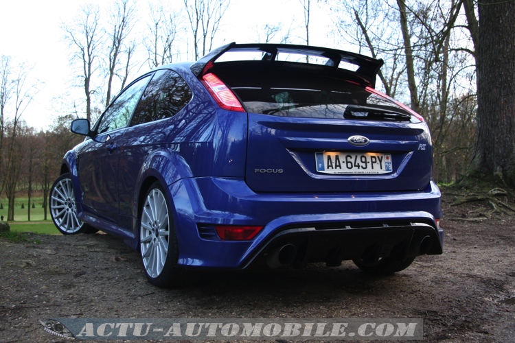 Ford_Focus_RS