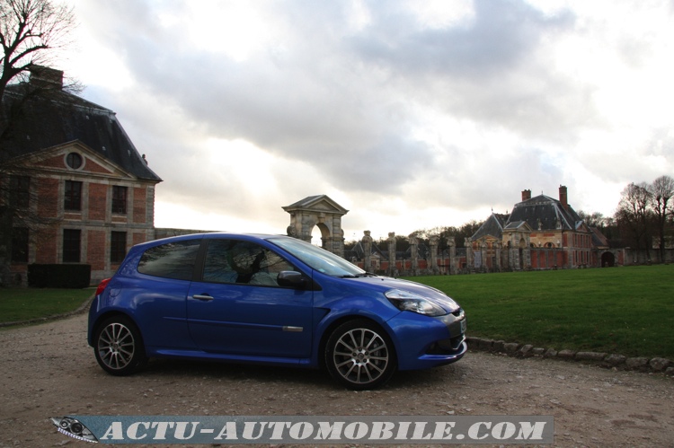 Renault_Clio_RS_luxe