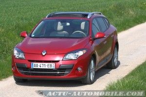 Renault-Megane-Estate-dci160-02