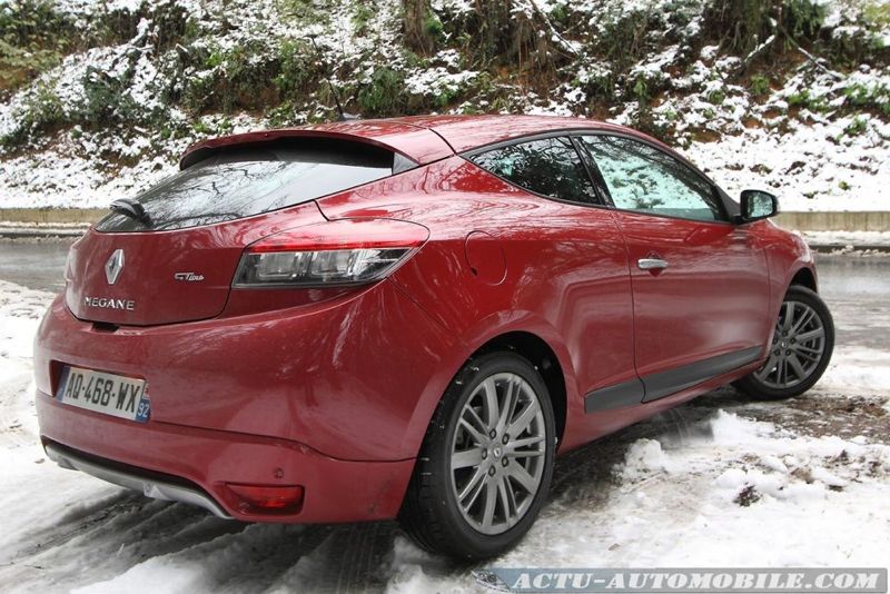 renault-megane-coupe-edc-10