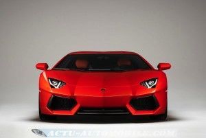Lamborghini_Aventador