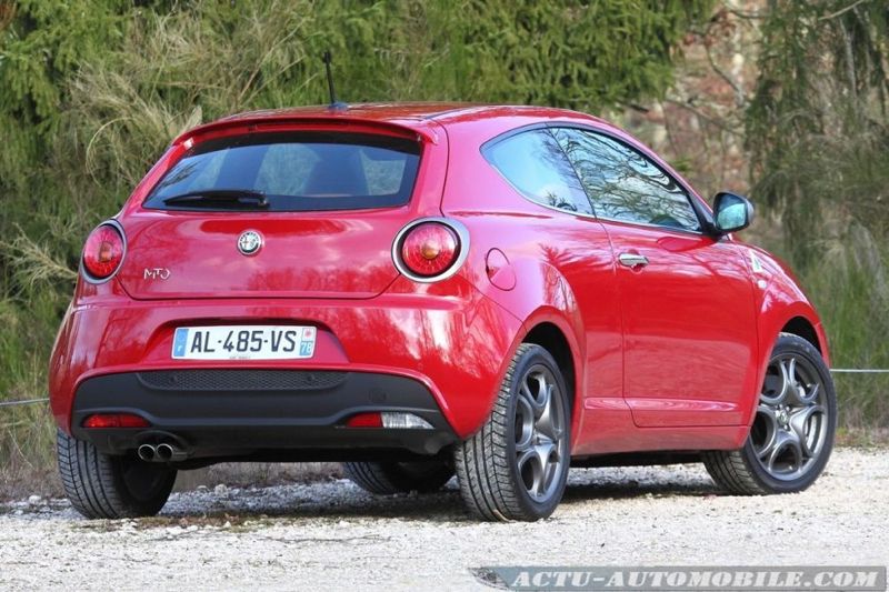 alfa-romeo-mito-qv-14