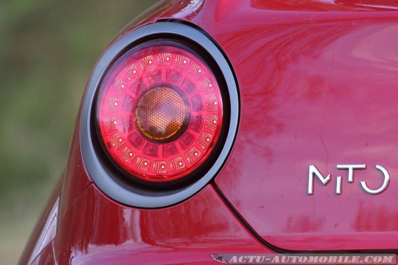 alfa-romeo-mito-qv-26