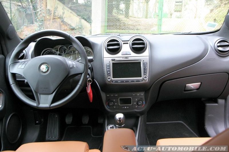 alfa-romeo-mito-qv-30