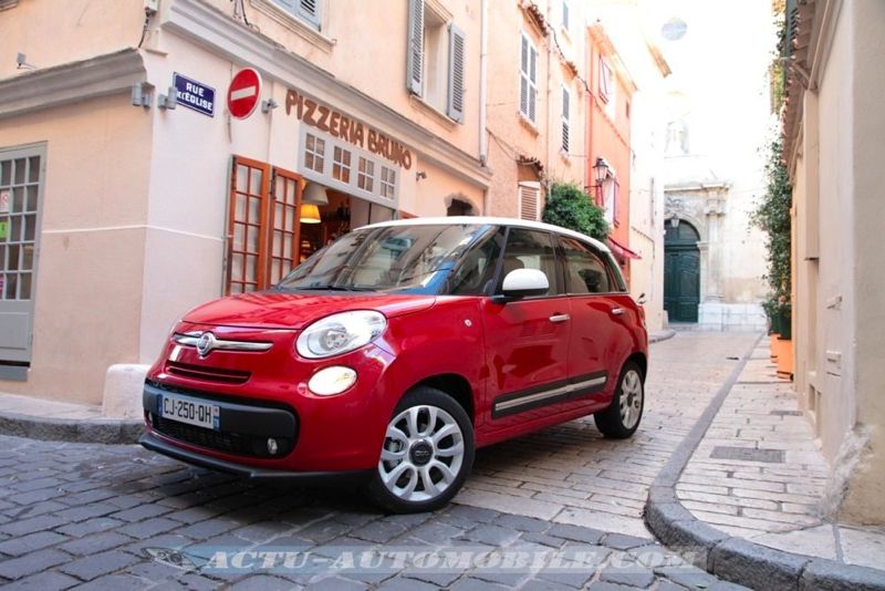 Fiat 500L Easy