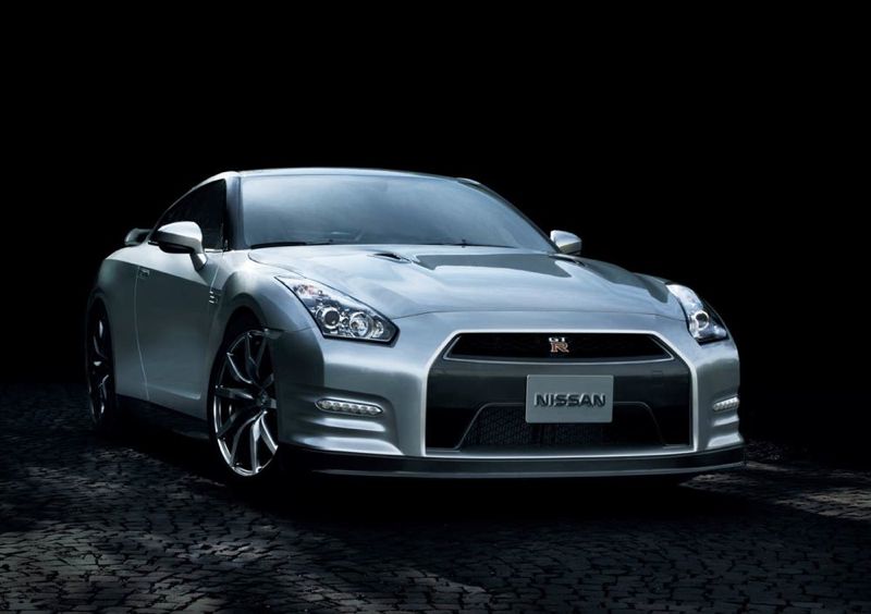 Nissan GT-R 2013