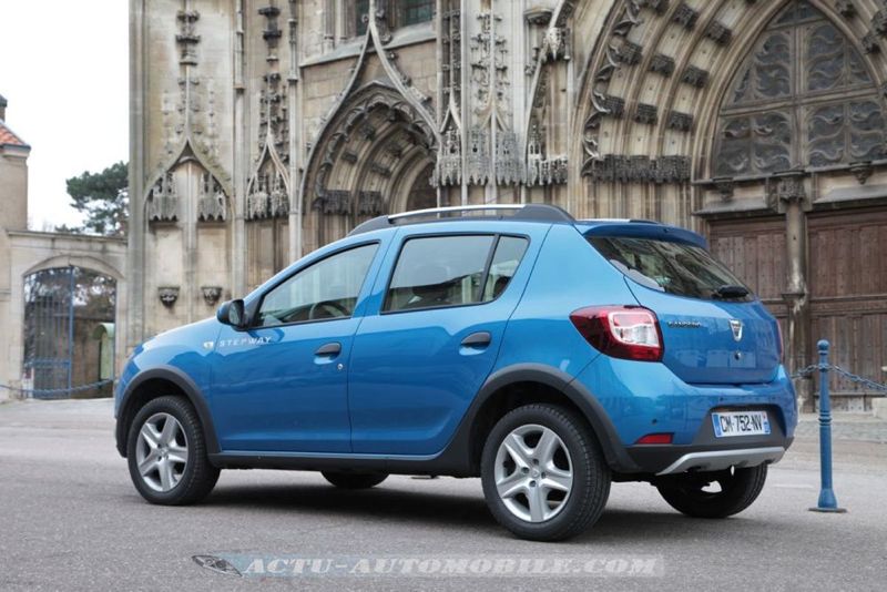 Dacia Sandero Stepway Prestige dCi 90