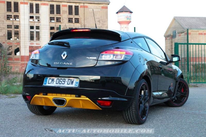 Renault Mégane RS 2012 Red Bull Racing RB7