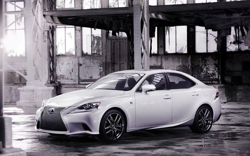 Lexus IS