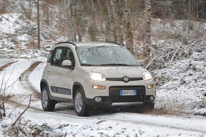 Fiat_Panda_4x4_17 Fiat Panda 4X4 2013