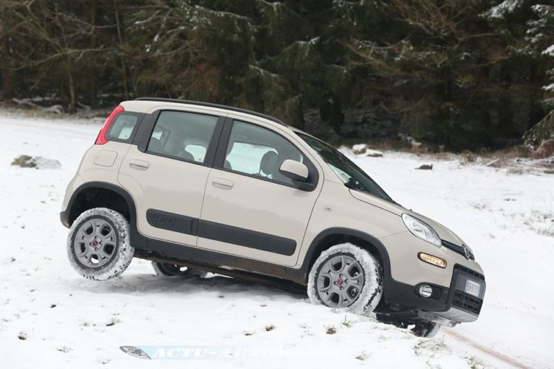 Fiat_Panda_4x4_31 Fiat Panda 4X4 2013