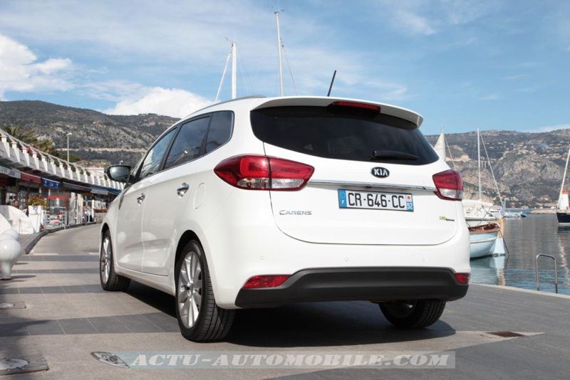 Kia Carens 1,7 diesel CRDi 136 Premium