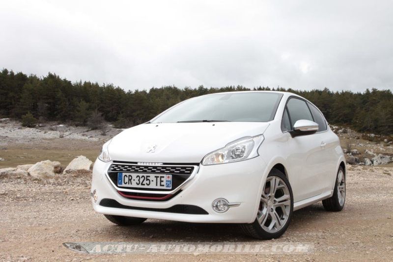 Peugeot 208 GTI