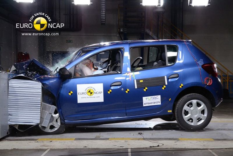 Crash test EuroNCAP 2013