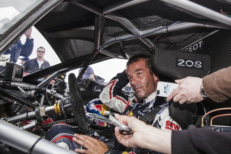Victoire de Sébastien Loeb et de la Peugeot 208 T16 à Pikes Peak