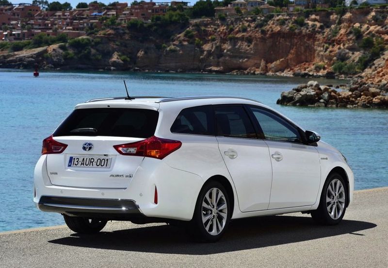 Toyota Auris Touring Sports