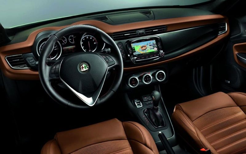 Alfa Romeo Giulietta MY14