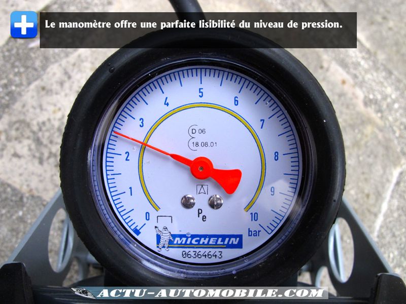 Pompe à pied double pistons Michelin