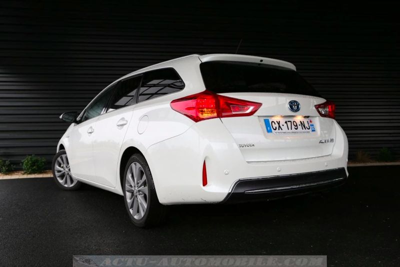 Toyota Auris Touring Sports