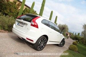 Volvo-XC60-17_mini