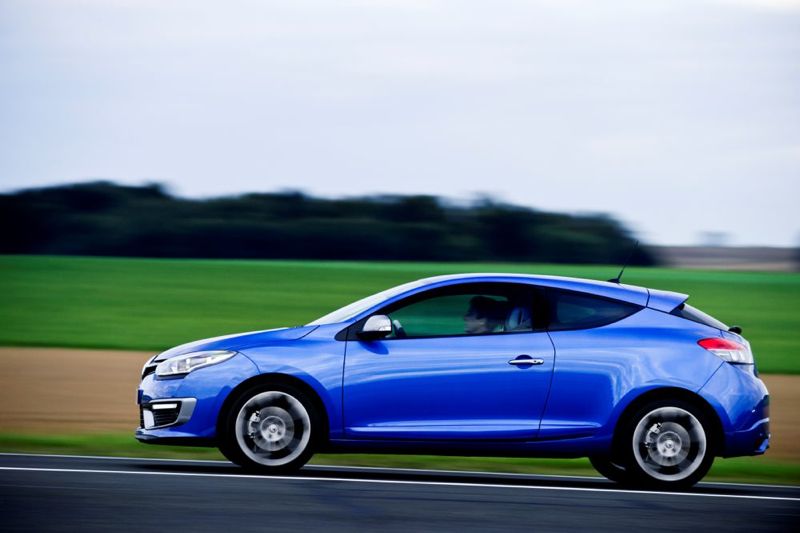 Nouvelle Renault Mégane GT 220