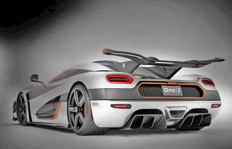 Koenigsegg-One-1