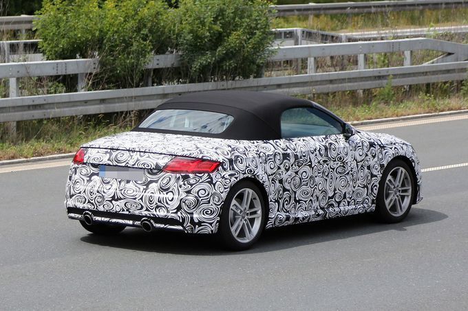 Audi TT roadster 2015