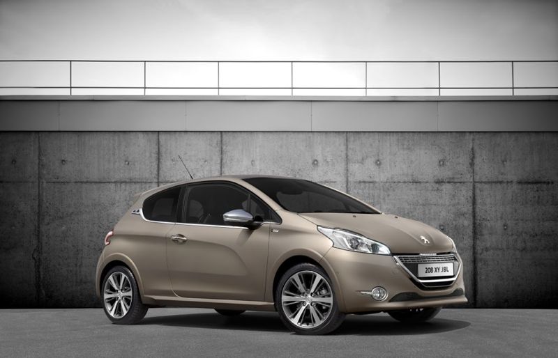 Peugeot 208 XY JBL