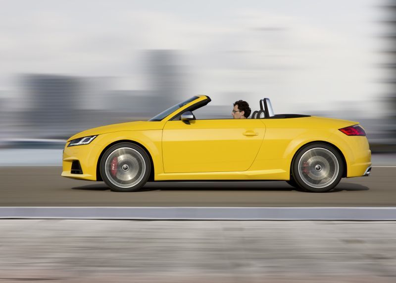 Audi TT-S Roadster 2014