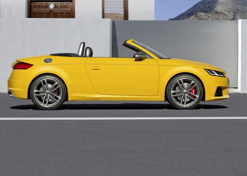 Audi TT-S Roadster 2014