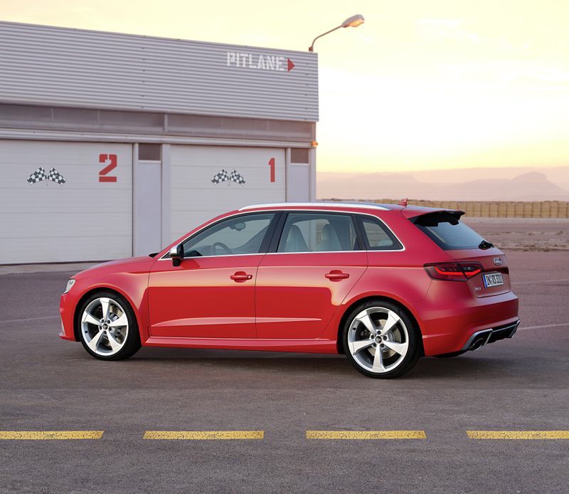 Audi RS3 Sportback 2015