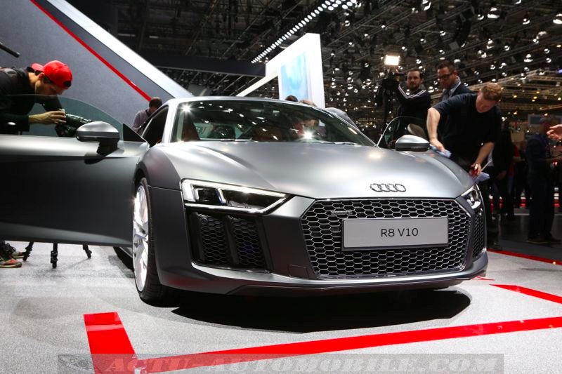 Audi R8 2015